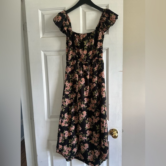 Amuse Society Sweeter Than You Black Floral Print Off the Shoulder Midi Dress - Picture 6 of 9